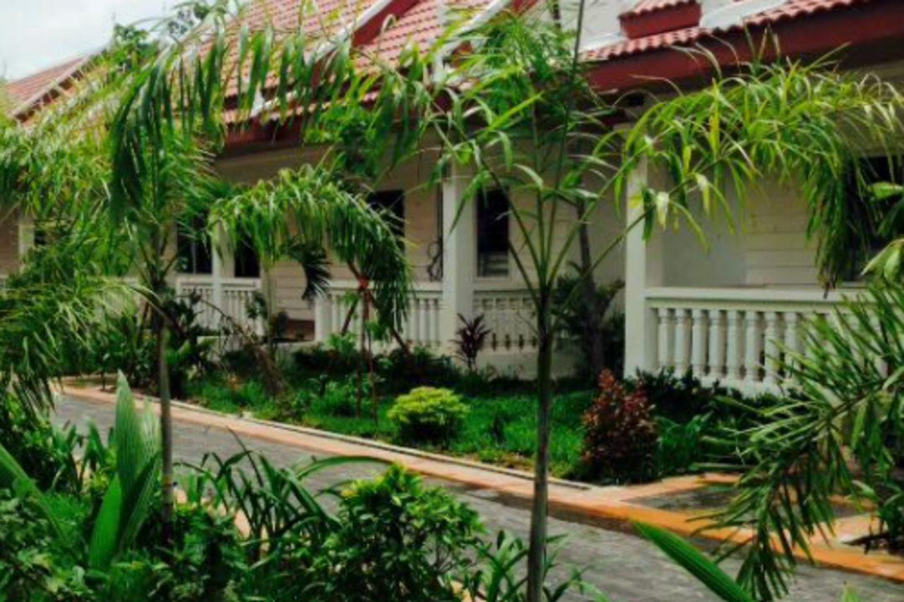Sra Aem Preah Vihear Jaya Hotel מראה חיצוני תמונה